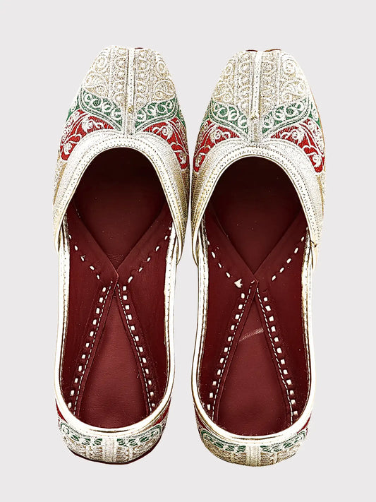 MEHNIRA ZARI Beaded Jutti