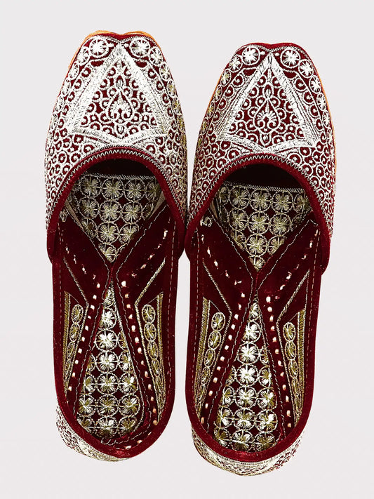 GULNOOR Golden Beadwork Jutti