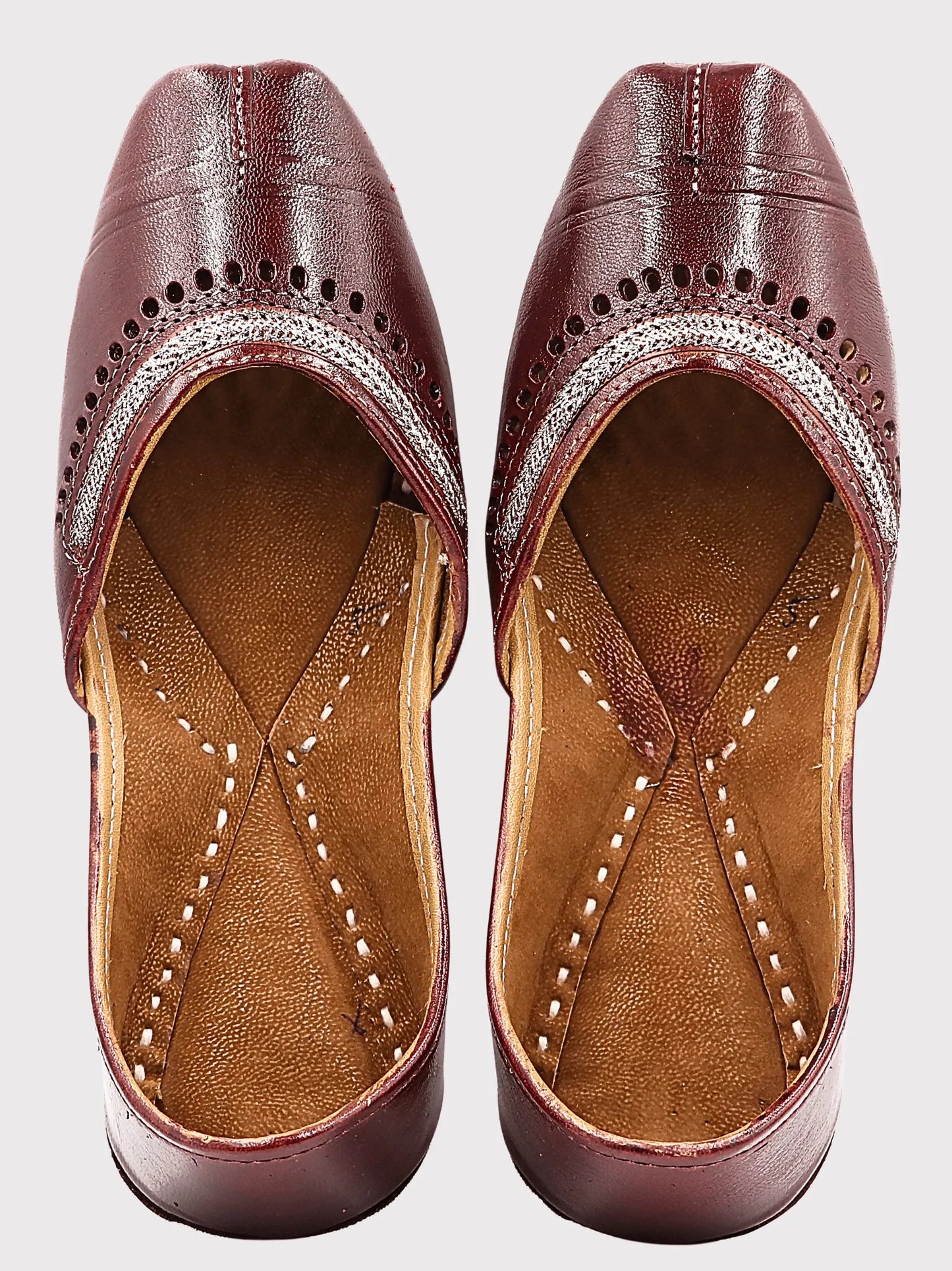 UrbanMehfil Leather Floral Jutti