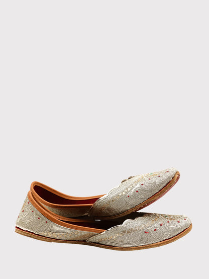 ZariSoul Silver Zari Jutti