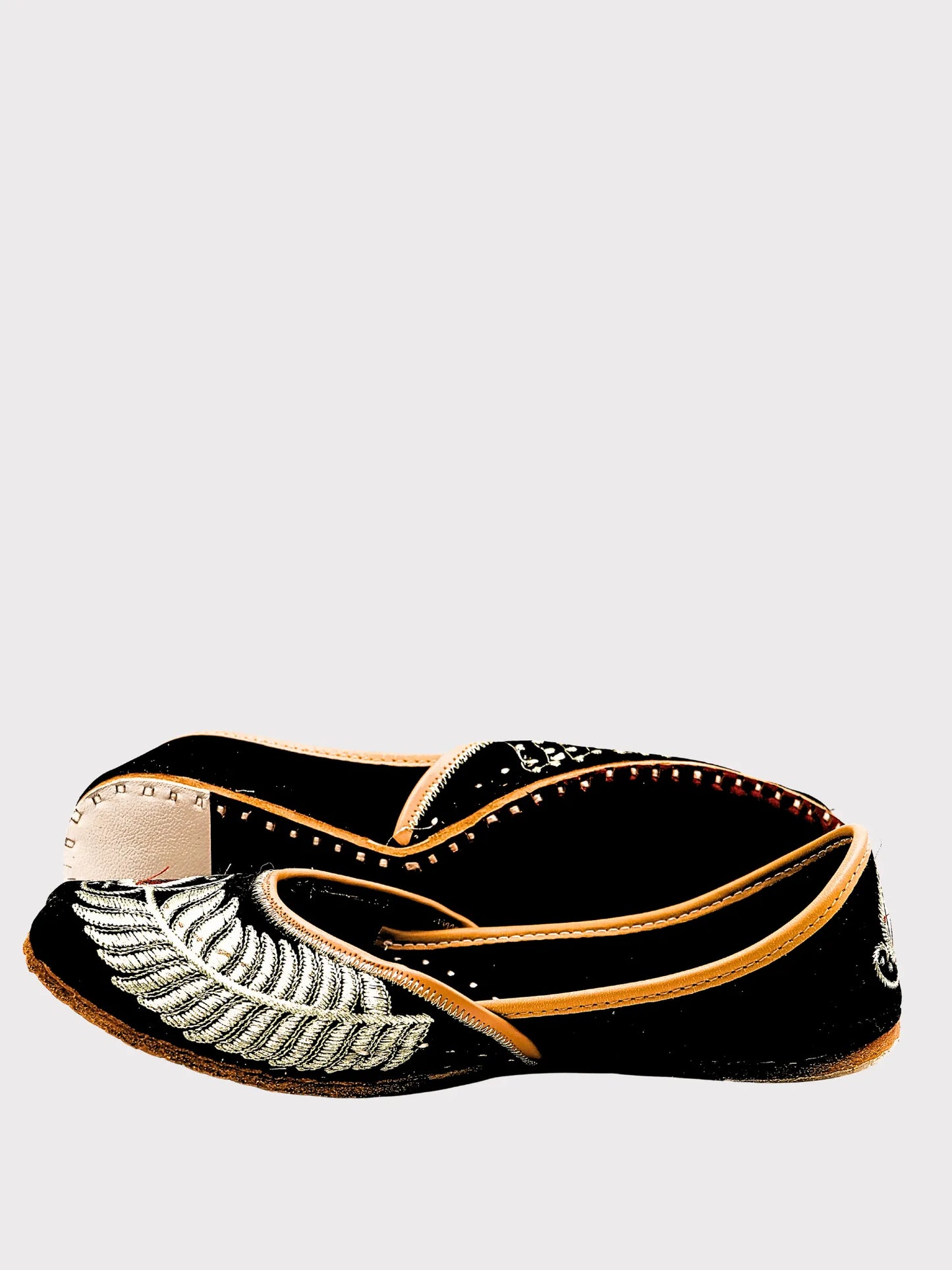 ZARANYA Black Velvet