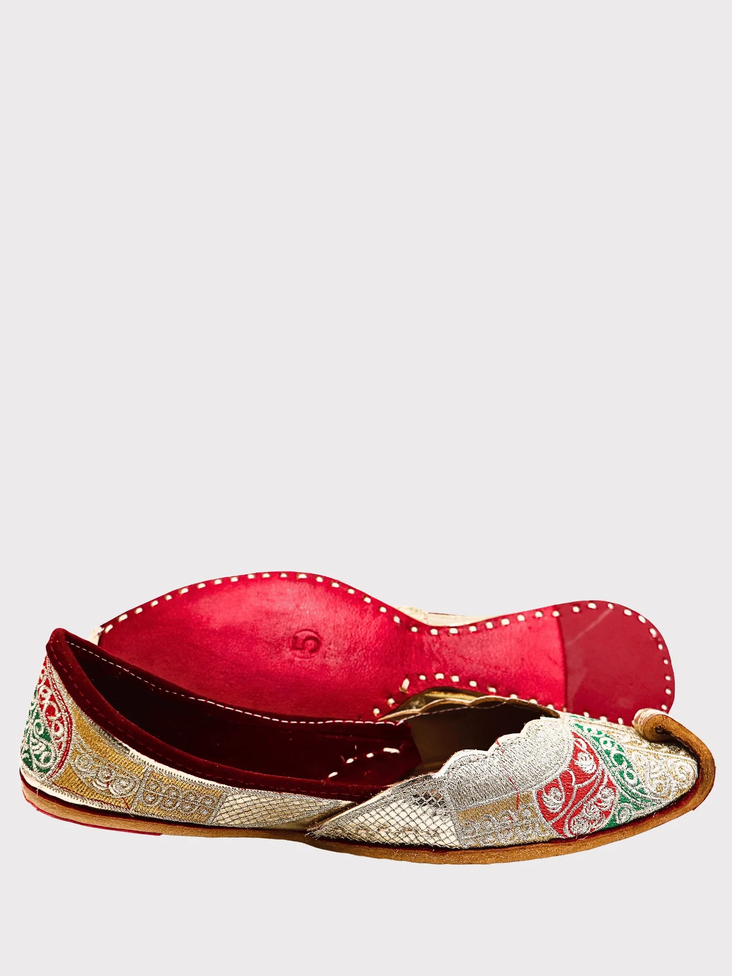 SHAHARYA White | Silver Embroidery
