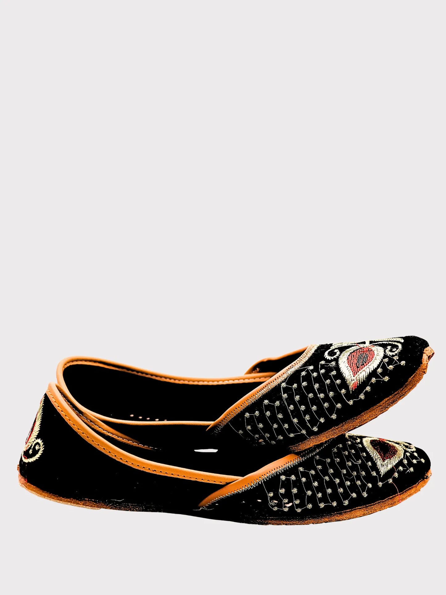 ZARANYA Black Velvet