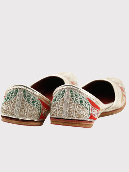 MEHNIRA ZARI Beaded Jutti
