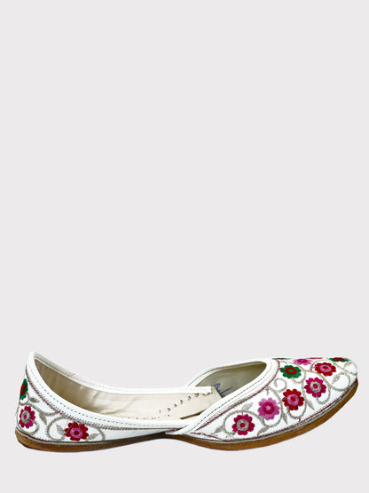 KHUSHITA WhiteRed