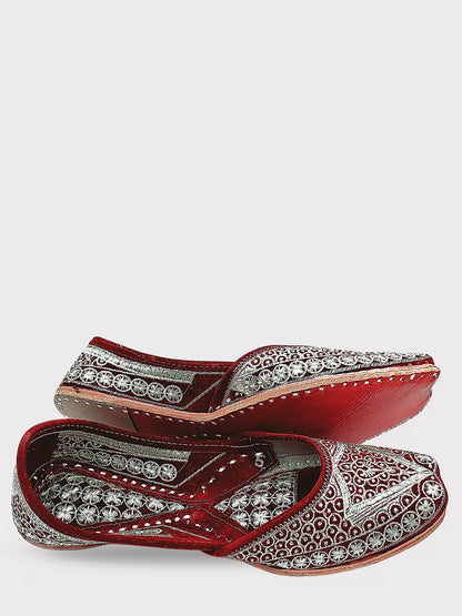 GULNOOR Golden Beadwork Jutti