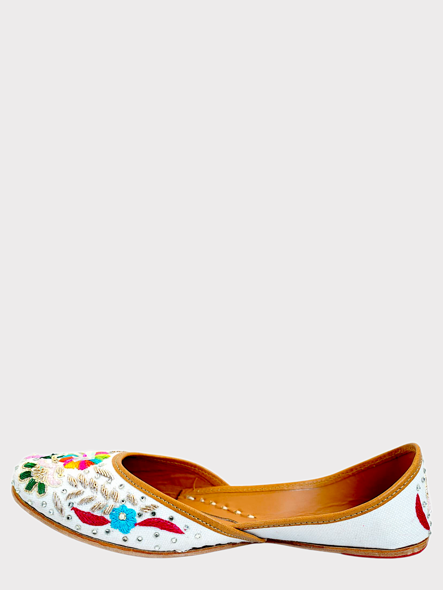 Mastiya WhiteThreadi