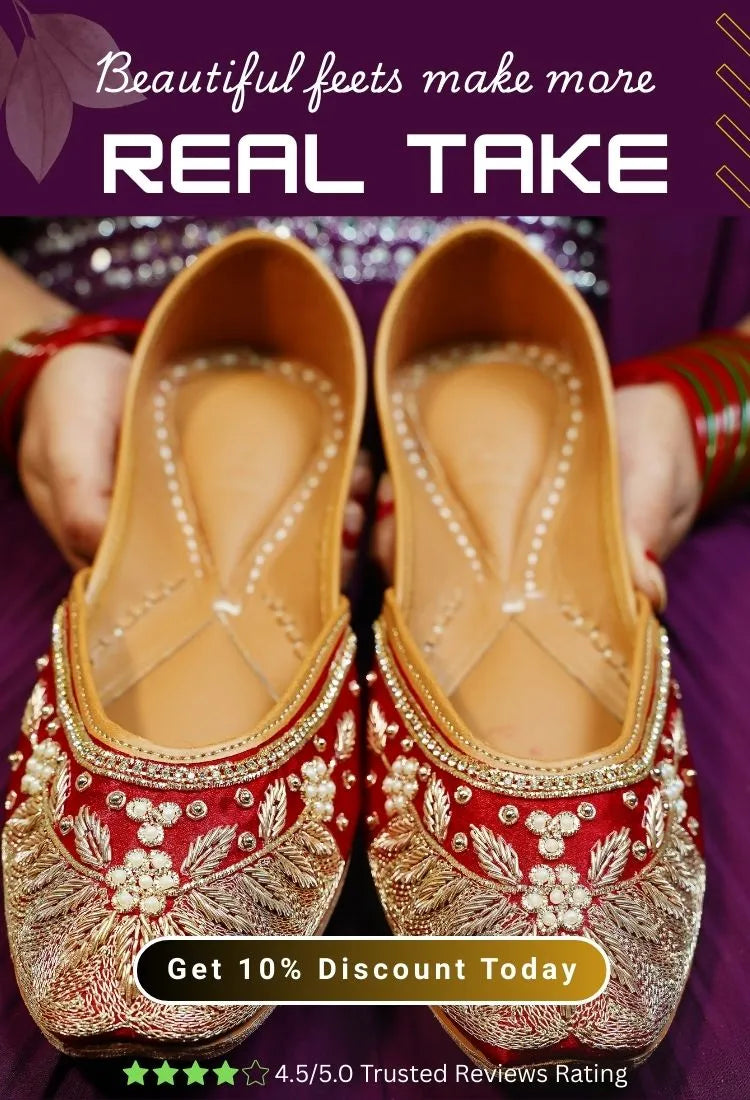 Women's Punjabi Jutti sale, 10% off, red juttis held by hands, purple background, 4.5/5.0 rating